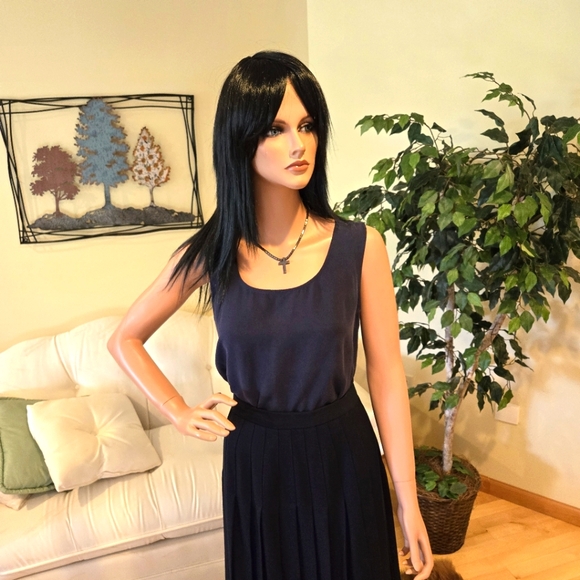 NWTs Amanda Smith Navy Blue Silk Sleeveless Blouse, Size 12 - Picture 2 of 5